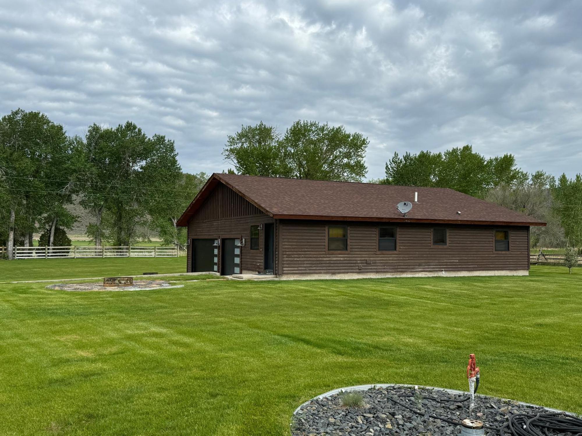 Sportsman Lodge Melrose Mt Butte Exterior foto